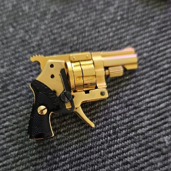 Xythos 2mm Pinfire Revolver - Picture 4 of 9